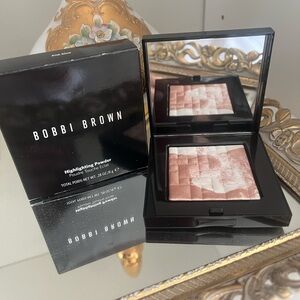 Bobbi Brown Highlighter.  Pink Glow.